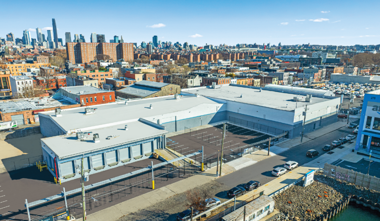 110 Beard St, Bk R9hero
