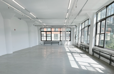 22 19 41st Ave. 2a 2 Fl 2,500 Sf