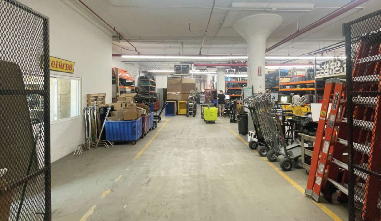 43 10 21st Street, Lic Newartboard 3@2x