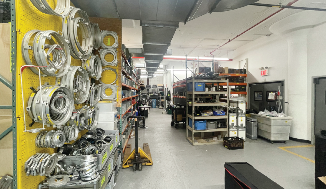 43 10 21st Street, Lic Newartboard 5@2x