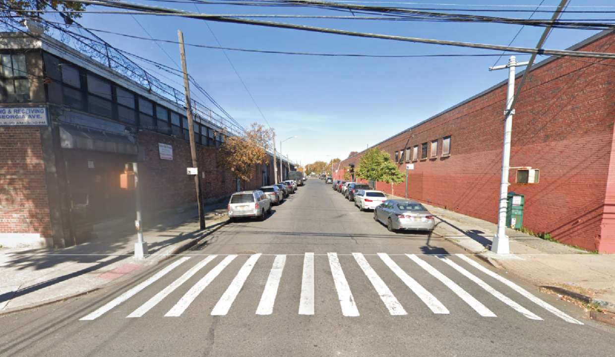 802 Georgia Ave Artboard 6 5@2x