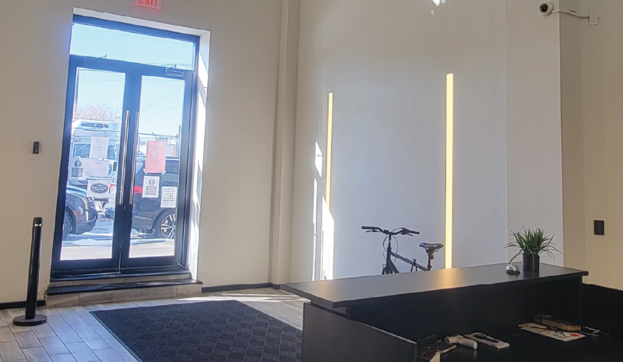 1014 Stanley Avenue, Bkartboard 4@2x
