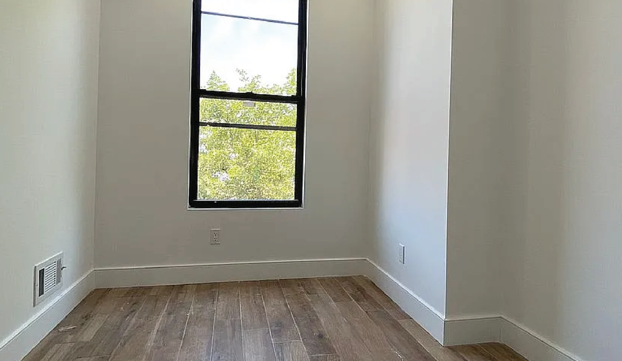 1797 Flatbush Aveartboard 6@2x