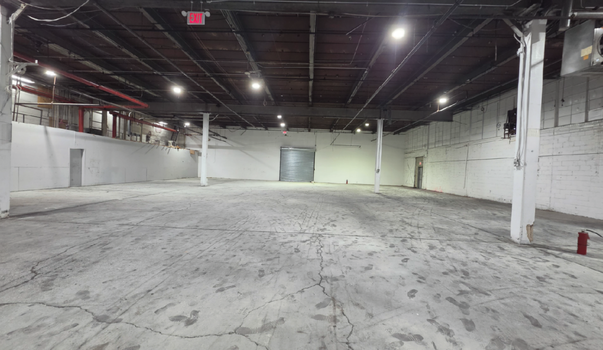 63 15 Traffic Av Artboard 3@2x